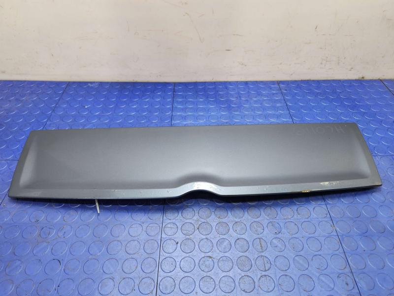 2005 Chrysler Crossfire Rear Spoiler