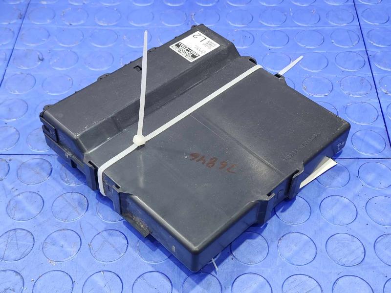 2016 Toyota Prius Hybrid-Electric Control Module Genuine OEM Part 89981-47461