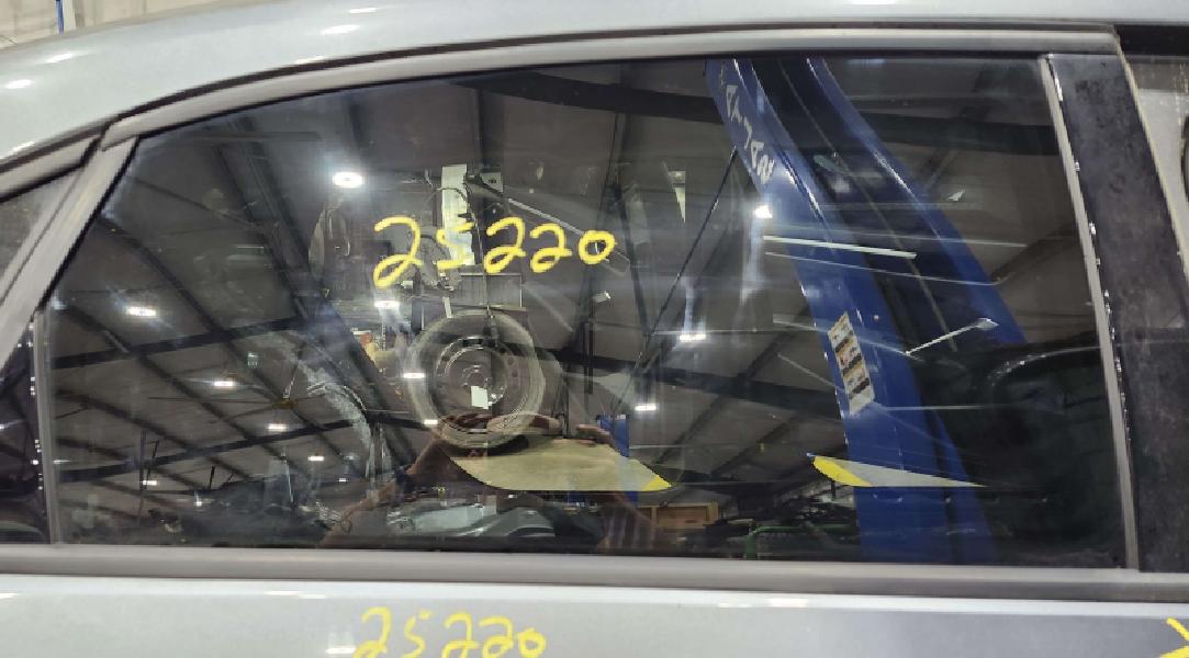 2018 Volkswagen Passat Rear Door Glass/Window