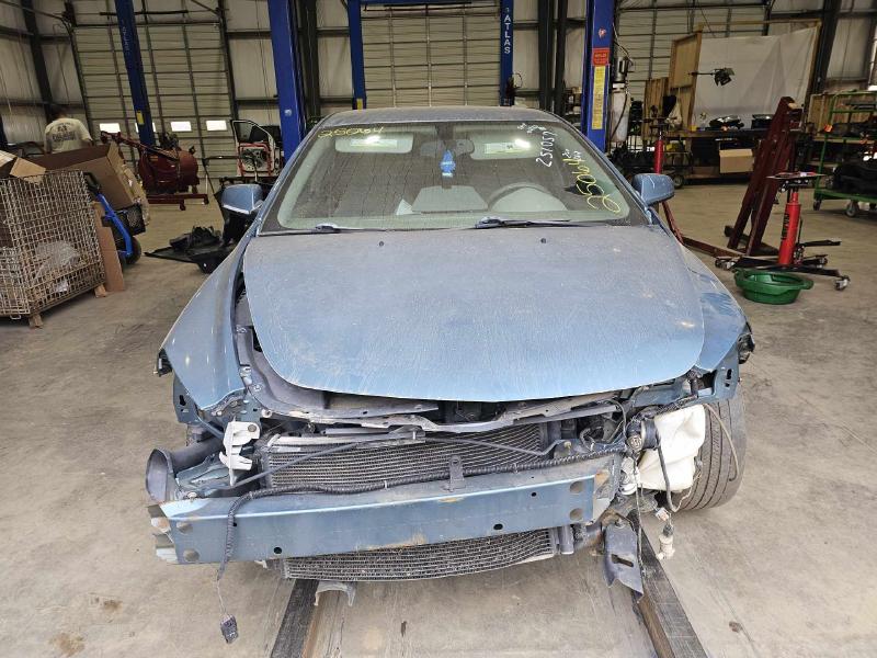 2009 Chevrolet Malibu Center Pillar