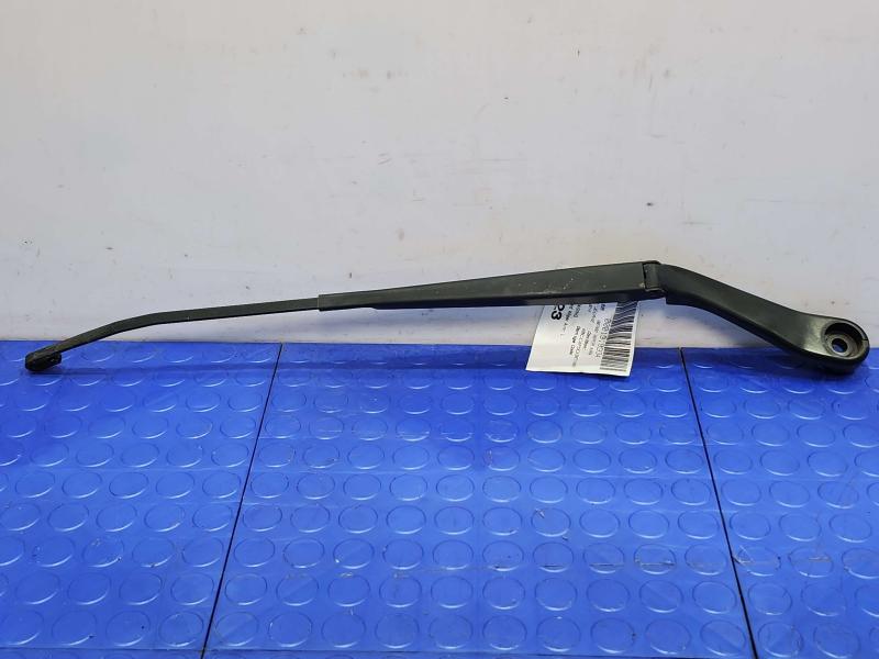 2014 Dodge Journey Wiper Arm