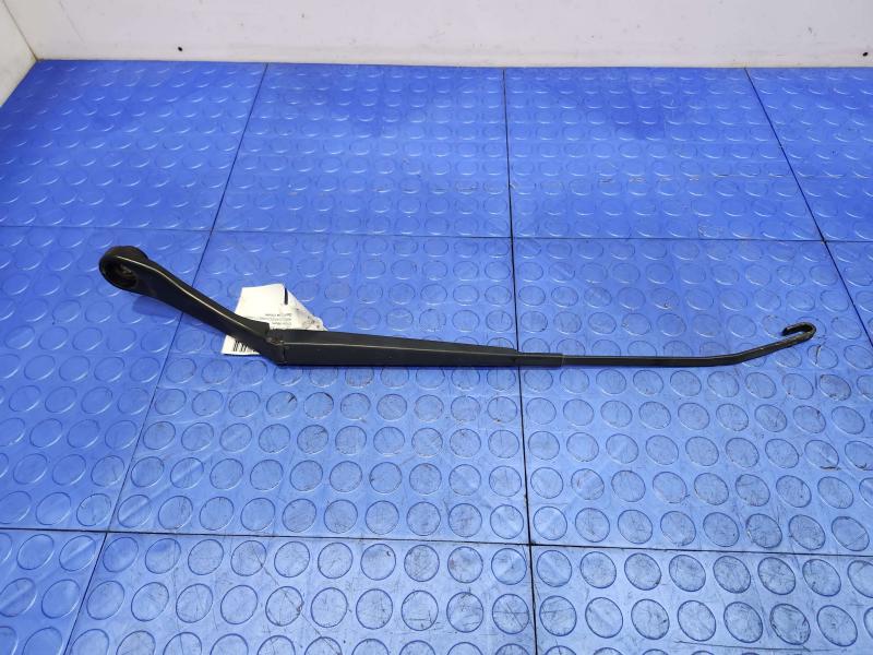 2014 Dodge Journey Wiper Arm
