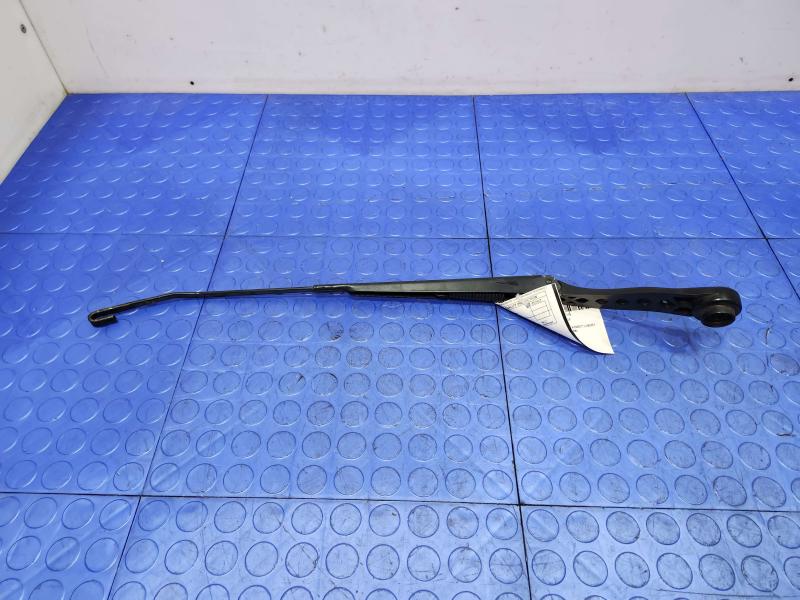 2014 Dodge Journey Wiper Arm