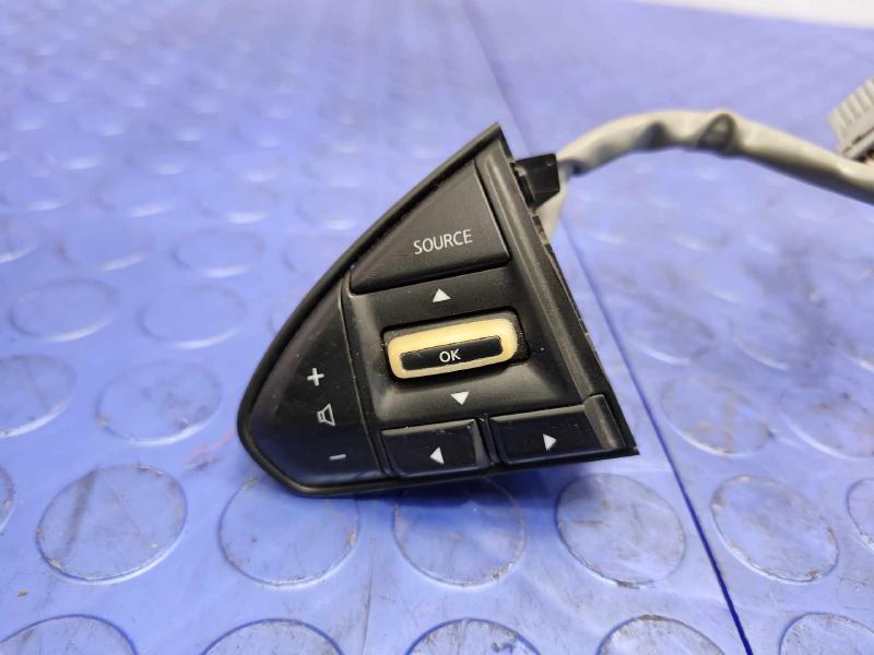 2016-2018 Nissan Maxima Steering Wheel Cruise Control Radio Switch OEM 25550-4RA1A