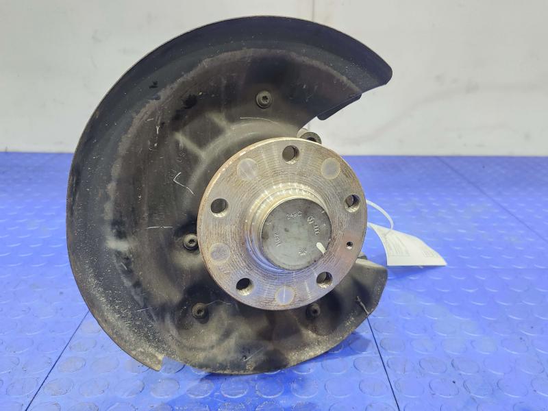 2020 Volkswagen Passat Rear Knuckle/Stub Axle