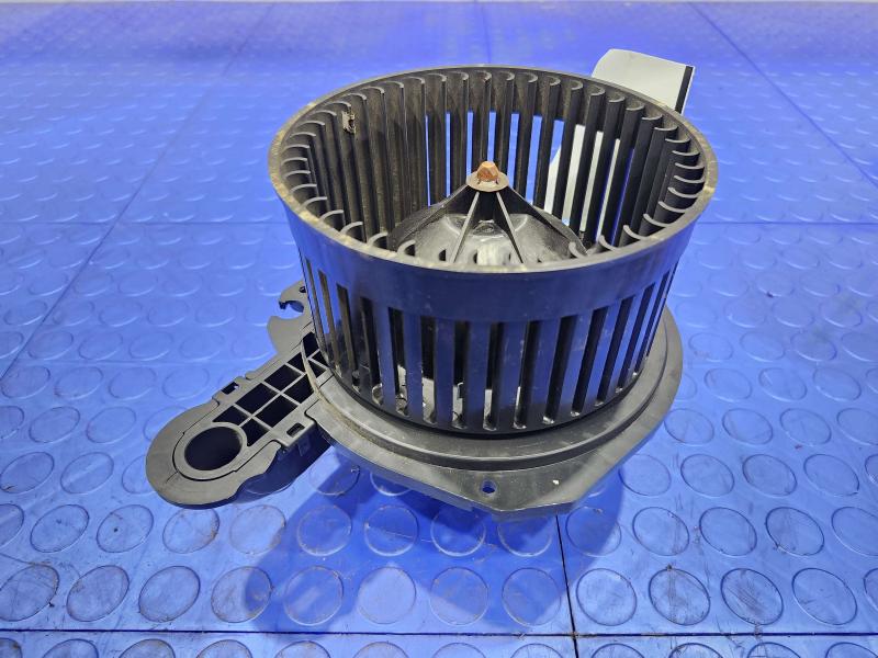 2000-2020 GMC Yukon XL Rear Heater AC Blower Motor Assembly OEM 25783777