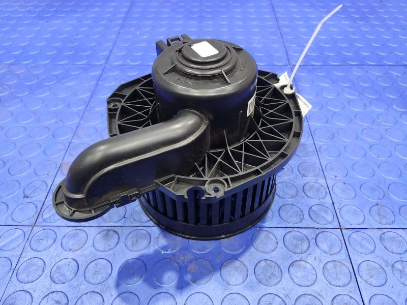 2000-2020 GMC Yukon XL Rear Heater AC Blower Motor Assembly OEM 25783777