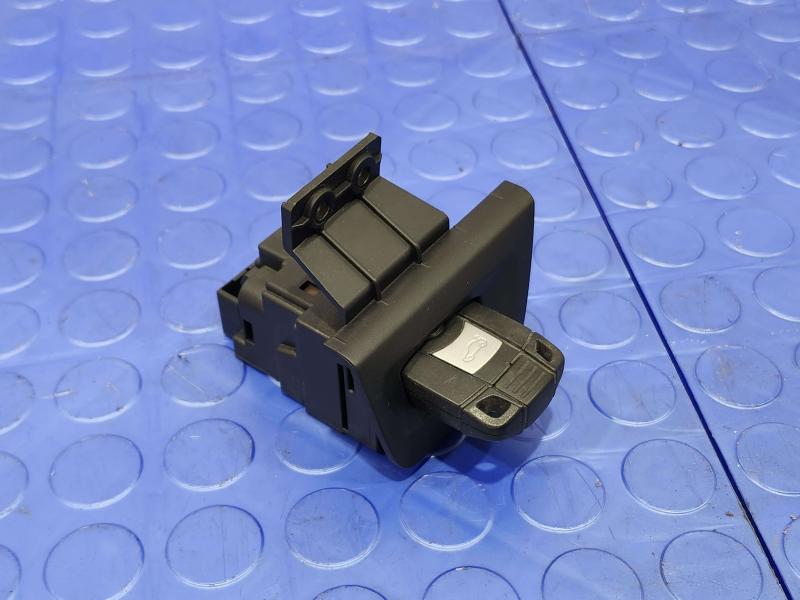 2008 BMW 128i Ignition Switch(W/O Cyl& Key)
