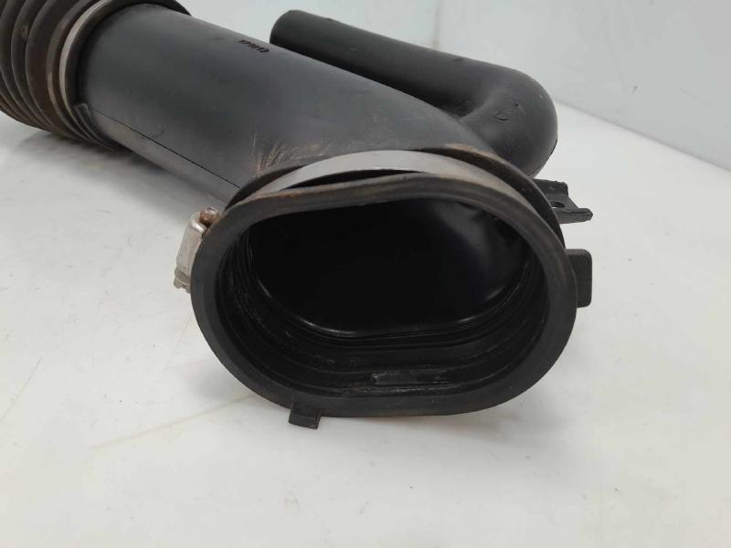 2011 - 2019 Dodge Journey 3.6L Engine Air Intake Hose Tube OEM 68045122AE