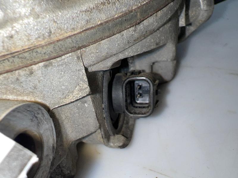 2015 - 2020 Kia Sedona 3.3L AC Compressor Assembly OEM 97701A9000