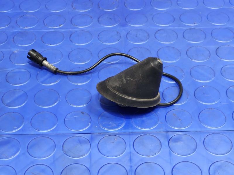 2005 Volkswagen Jetta Antenna