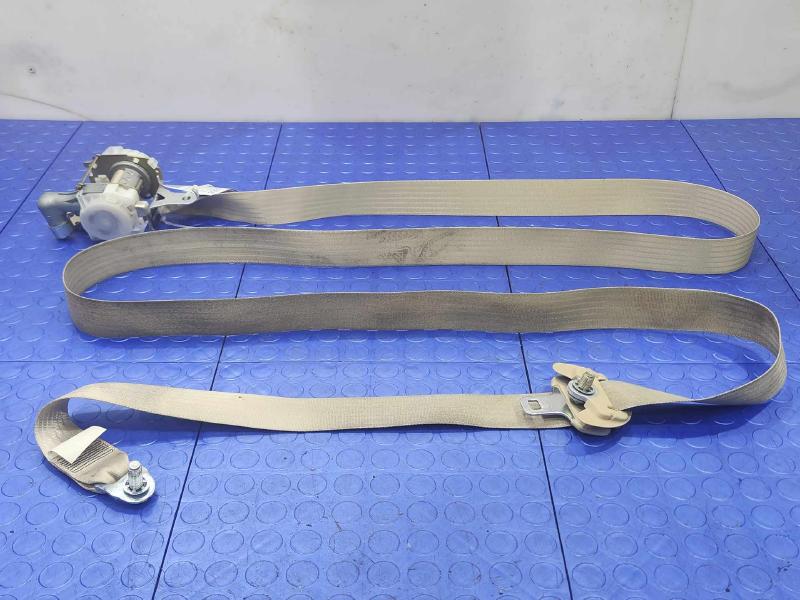 2008 Subaru Tribeca Front Seat Belt