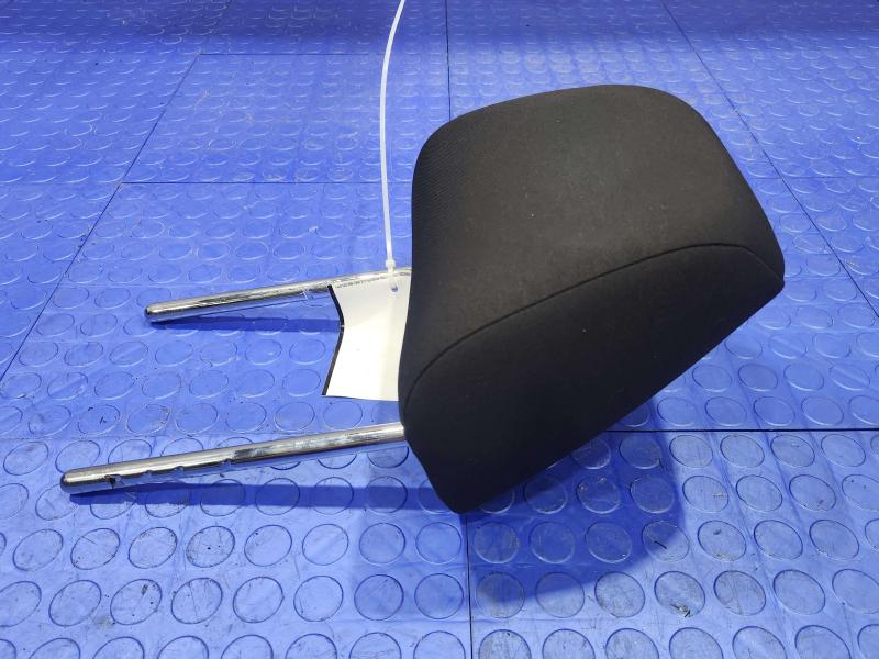 2016 Volkswagen Jetta Headrest