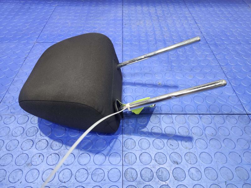 2016 Volkswagen Jetta Headrest