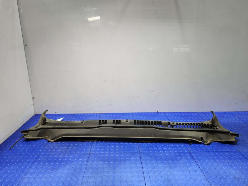 2013-2020 Ford Fusion Cowl Panel Top Air Inlet Grille Genuine OEM DS7Z5402012A
