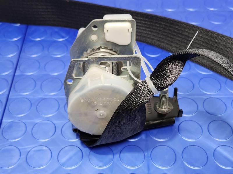 2014 Ford Mustang Rear Seat Belt