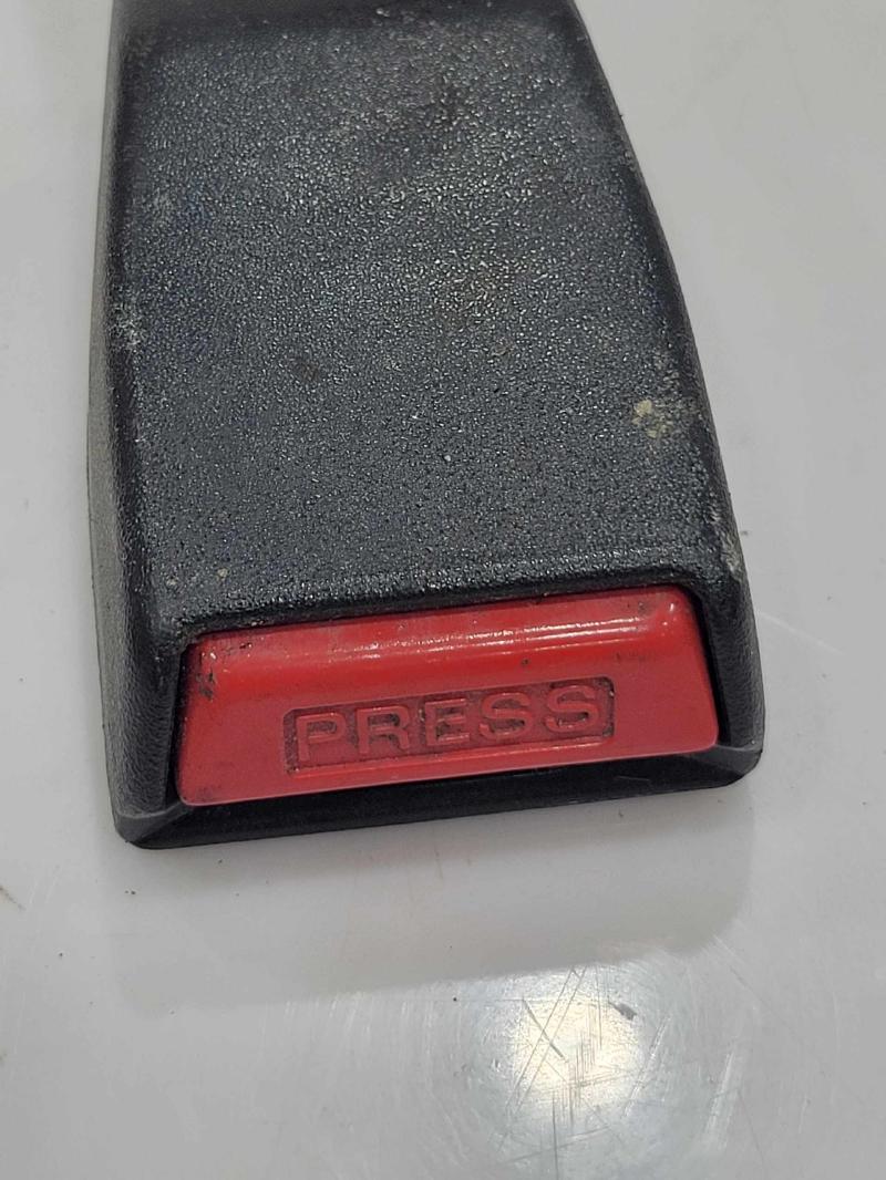 1996 Nissan 300ZX Front Seat Belt