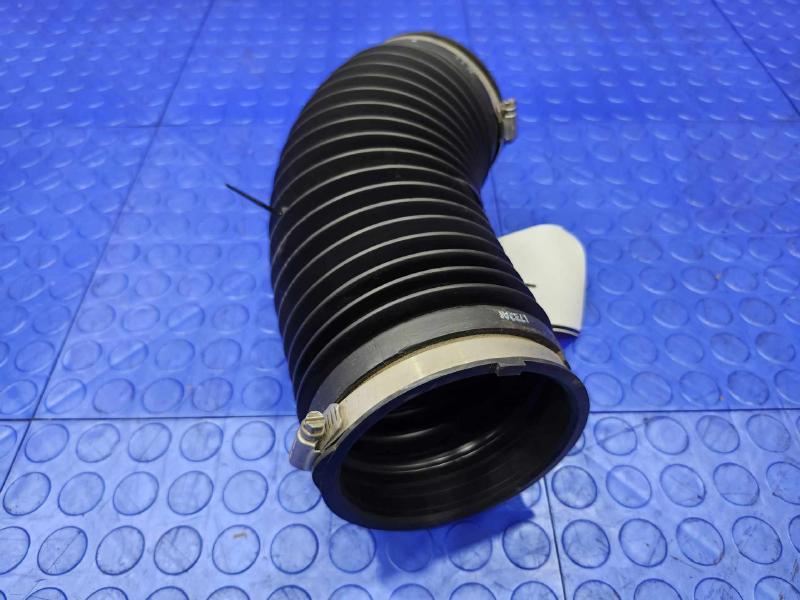2017 Dodge Grand Caravan Air Intake Tube/Resonator