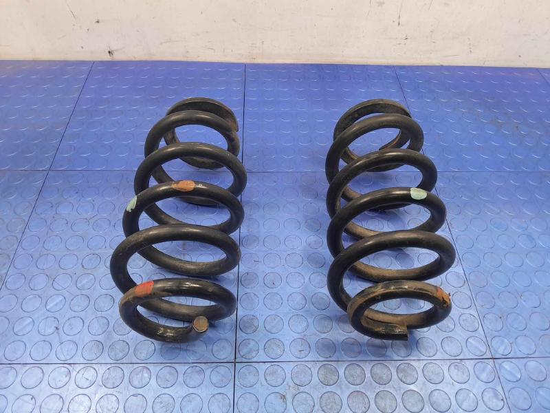 2021 Ford Explorer Coil/Air Spring