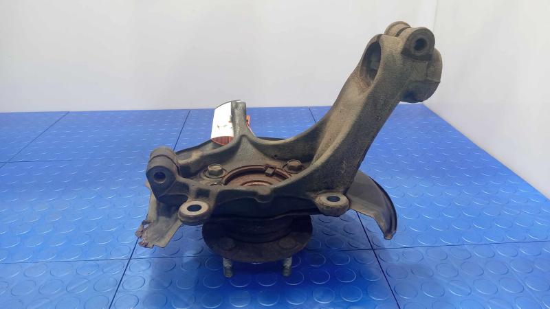 2015 Nissan Rogue Spindle Knuckle Front