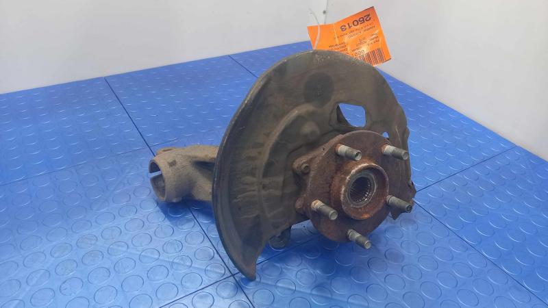 2015 Nissan Rogue Spindle Knuckle Front