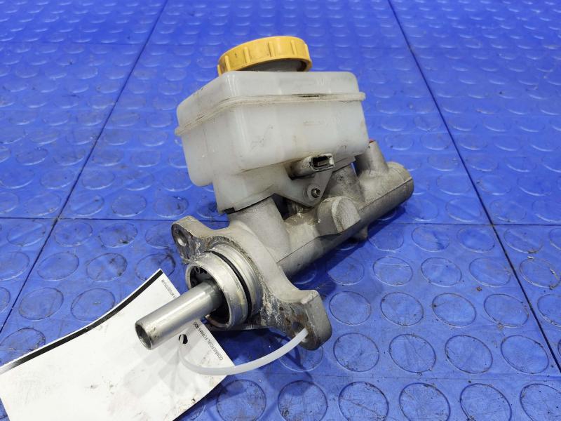 2008 Subaru Legacy Master Cylinder