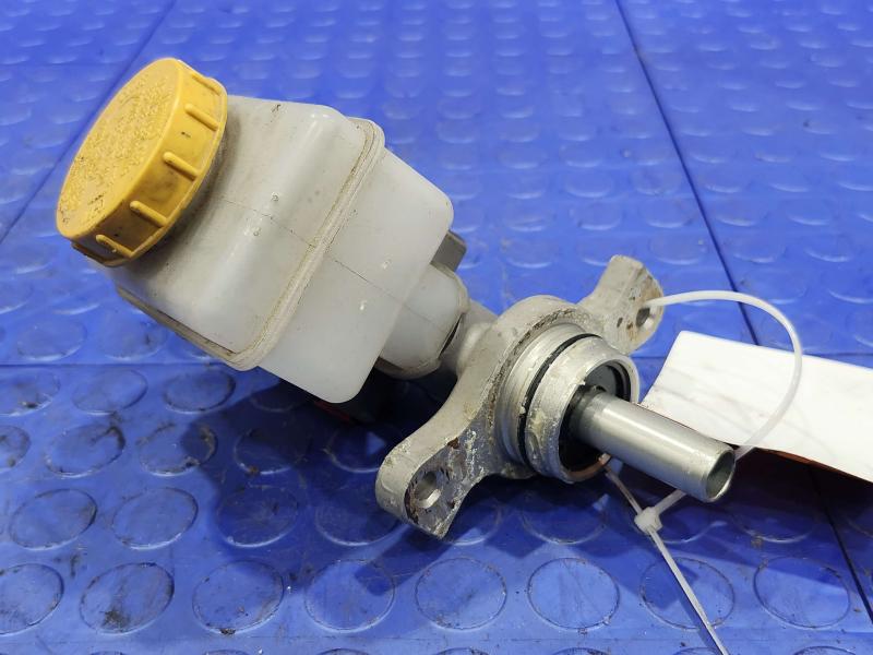 2008 Subaru Legacy Master Cylinder
