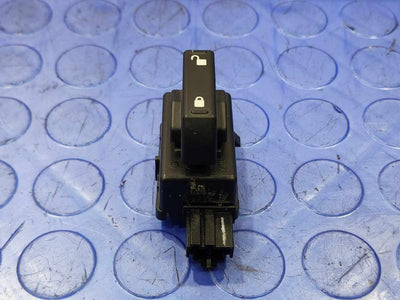 2014 Ford Mustang Door Switch Front
