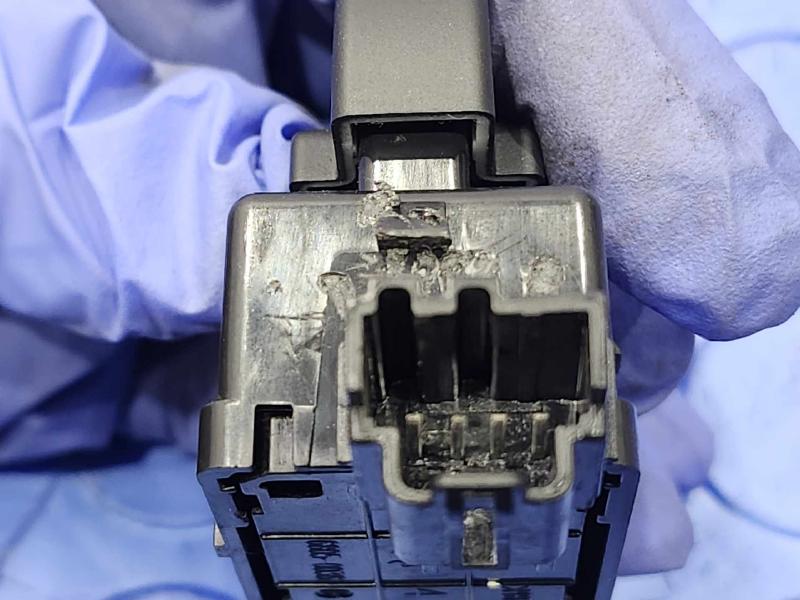 2014 Ford Mustang Door Switch Front