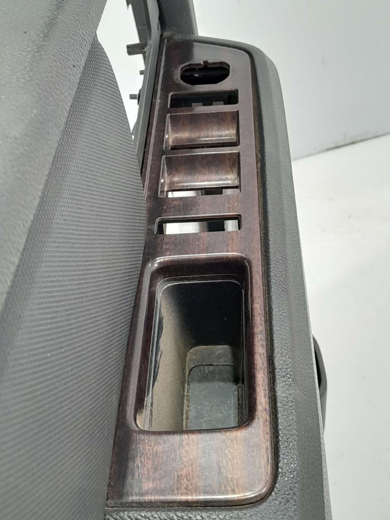 2007 Ford Expedition Front Door Trim Panel