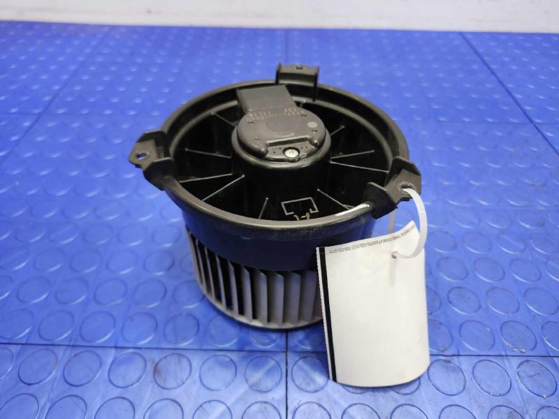 2010 Toyota Highlander Blower Motor