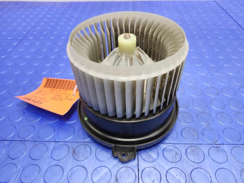 2010 Toyota Highlander Blower Motor