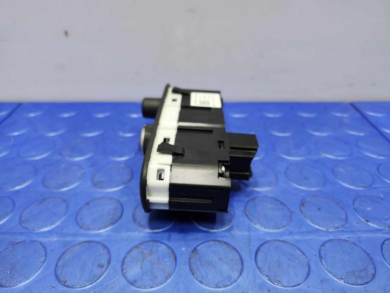 2023 Chevrolet Bolt EUV Headlight Switch (Dash Mtd)