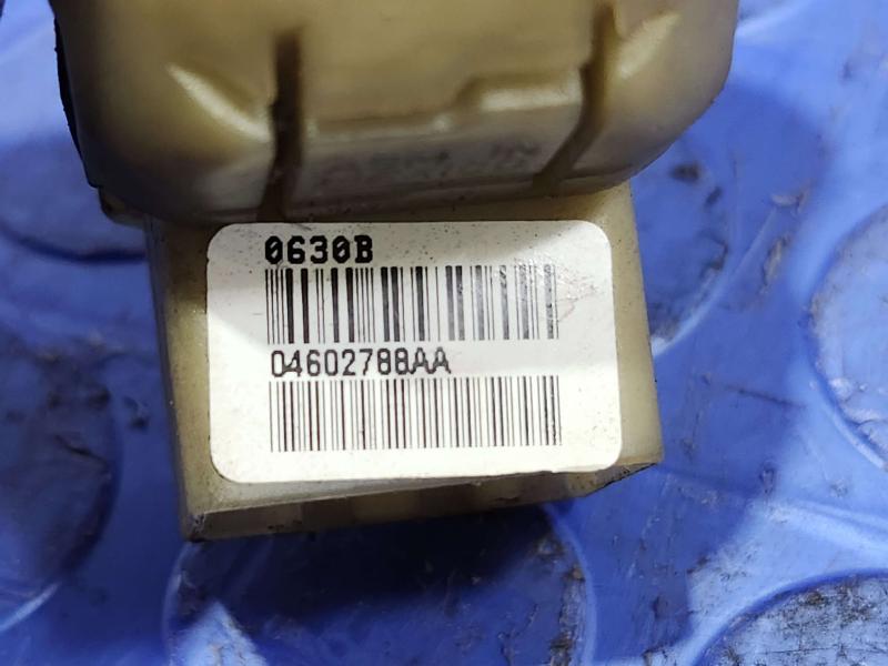 2010 Dodge Challenger Door Switch Front