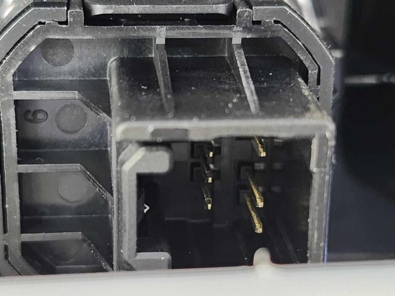 2022 Mitsubishi Eclipse Cross Front Console