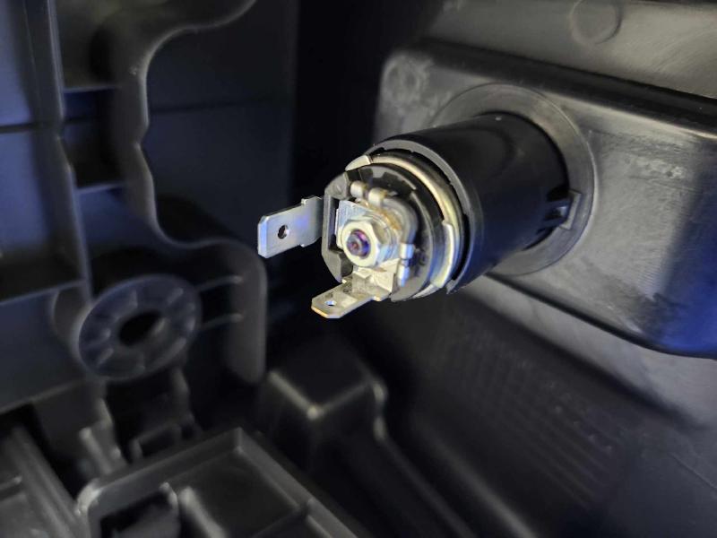 2022 Mitsubishi Eclipse Cross Front Console