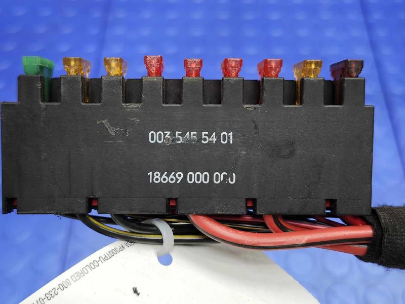 2006 Mercedes S-Class Cabin Fuse Box