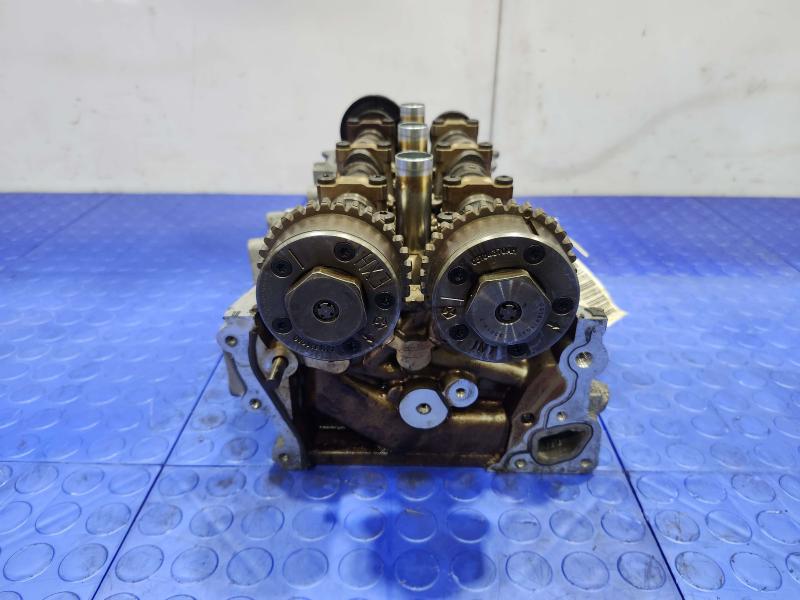 2014 Jeep Grand Cherokee Cylinder Head
