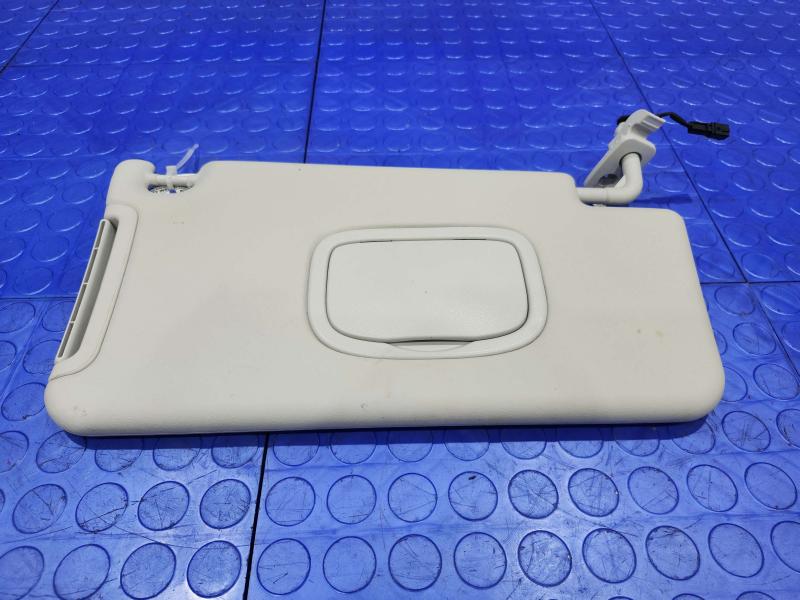 2020 Jeep Renegade Sun Visor