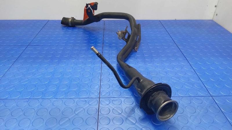 2011-2013 Subaru Froester Fuel Filler Neck Assembly Filler Pipe OEM 42066SC050