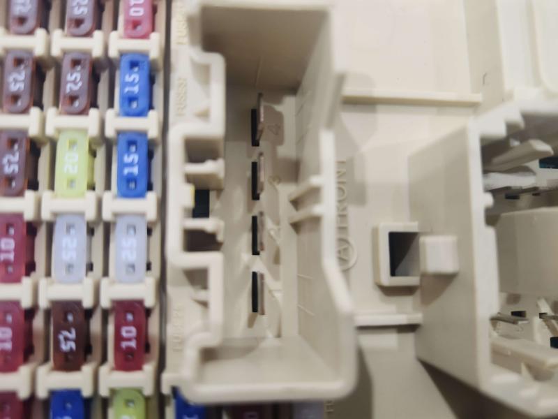 2021 Kia Forte Cabin Fuse Box