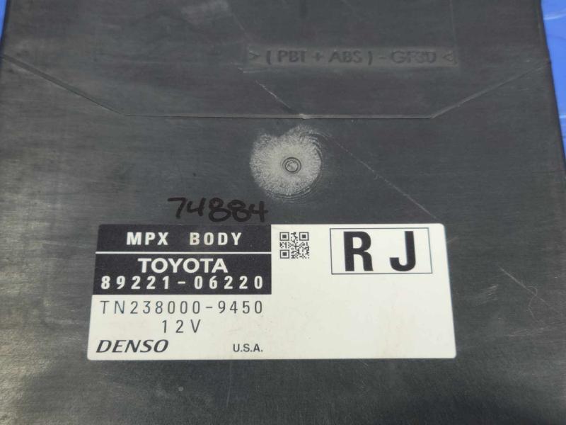 2015 Toyota Camry Chassis Brain Box