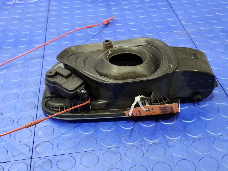 2018 Audi Q7 Fuel Tank Door