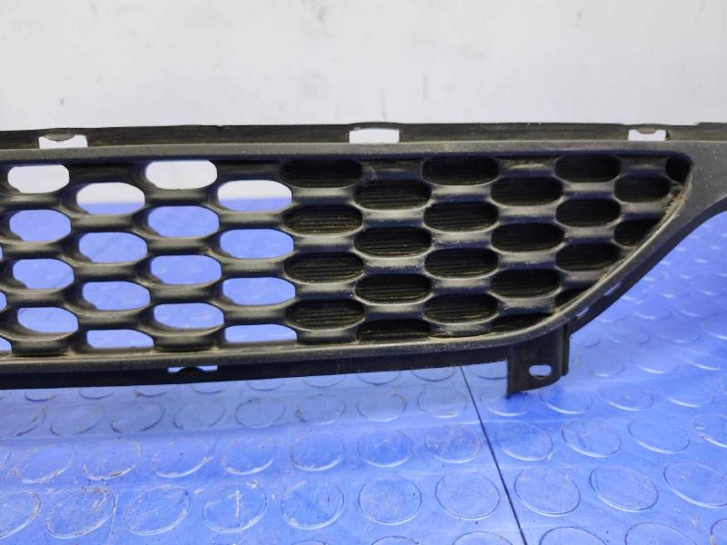 2014-2016 Kia Forte Sedan Lower Center Bumper Grille Genuine OEM 86522A7000