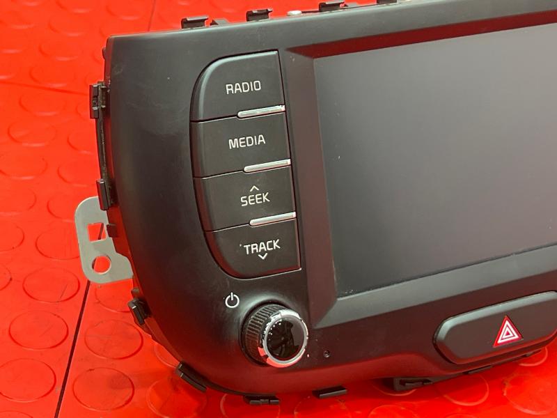 2020-2021 Kia Soul Radio Receiver / 7.0" Display Screen Assembly OEM 96160K0090WK