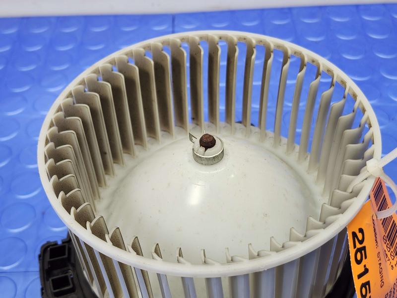 2015 Subaru Forester Blower Motor
