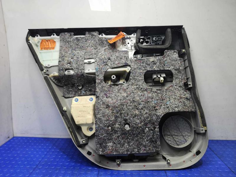 2010 Toyota Highlander Rear Door Trim Panel Right Passenger Side Gray OEM 676300E191B0,RH