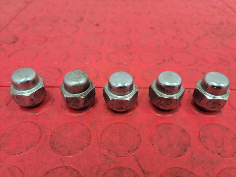 2015 Mazda CX-9 Lug Nuts