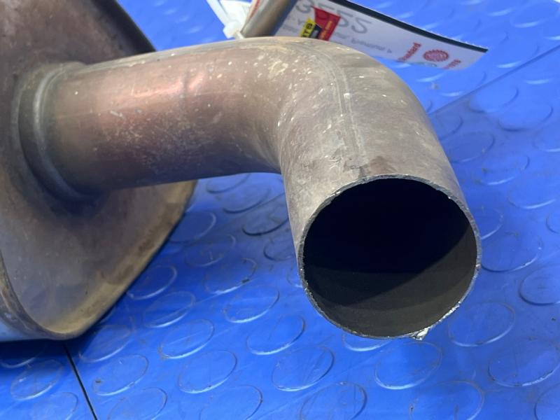 2015-2016 Audi A3 Front Exhaust Muffler Genuine OEM Part 5Q0253209AM 5Q0253211AK