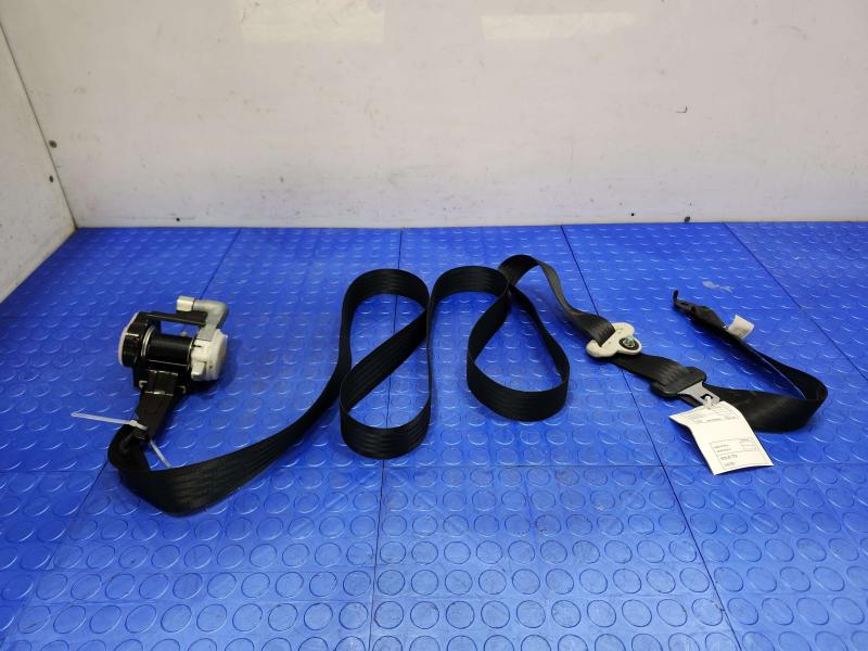 2011 Mazda CX-9 Front Seat Belt